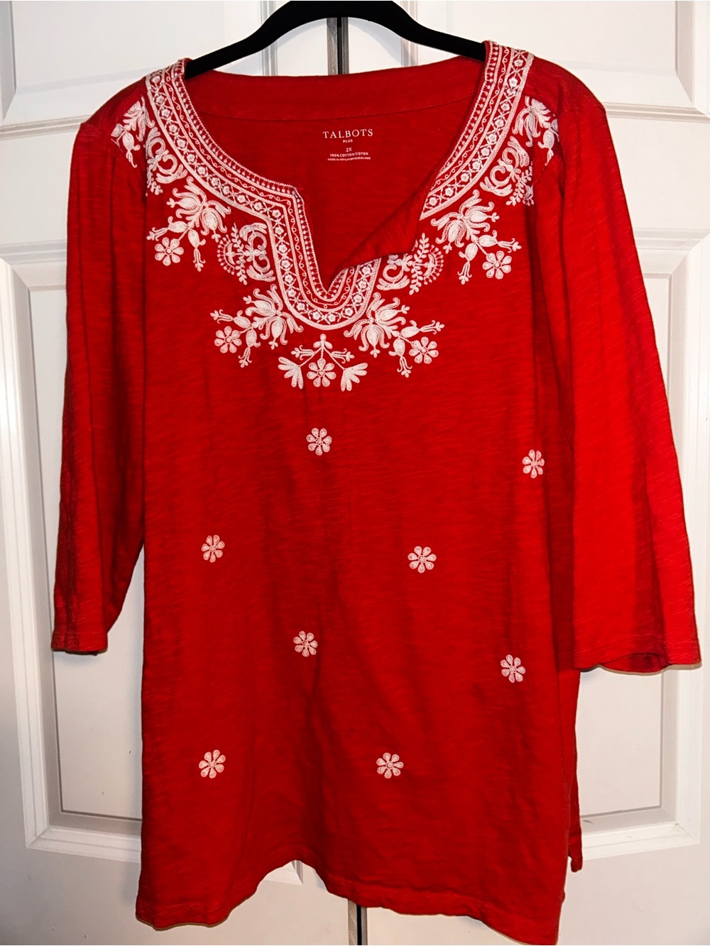 Talbots Orange/Red V-Neck Tunic with White Floral Embroidery